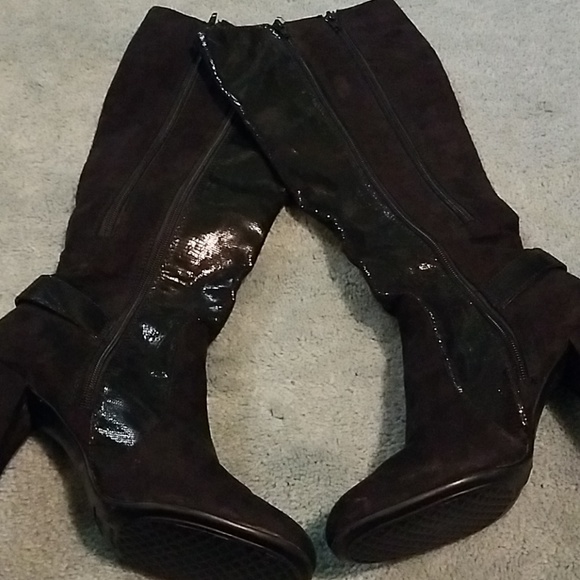 Beautiful high heel boots - Picture 5 of 7